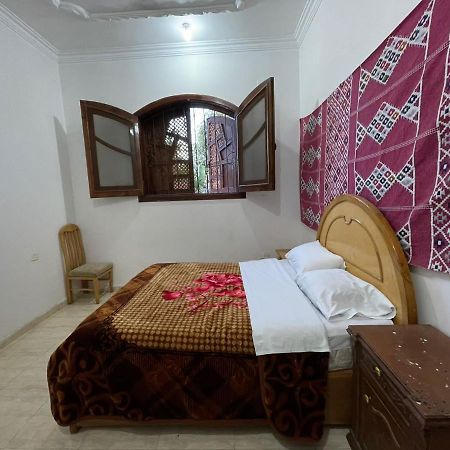 Bob Marley Bed & Breakfast & Restaurant Luksor Dış mekan fotoğraf